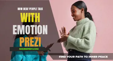 The Power of Expression: How Deaf People Use Prezi to Communicate with Emotion