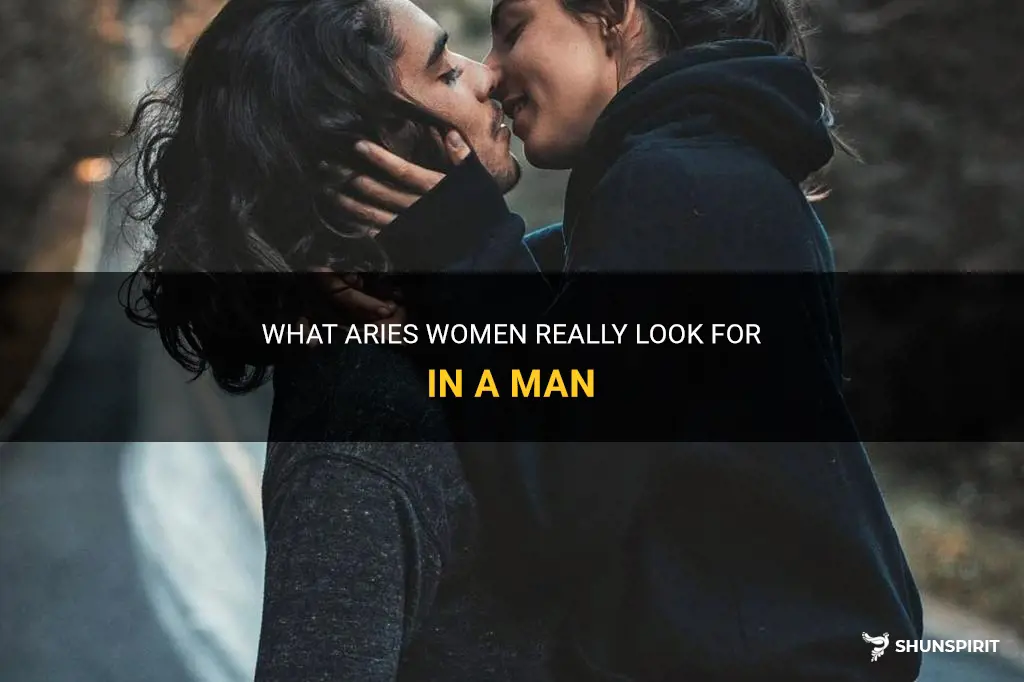 what does aries woman look for in a man